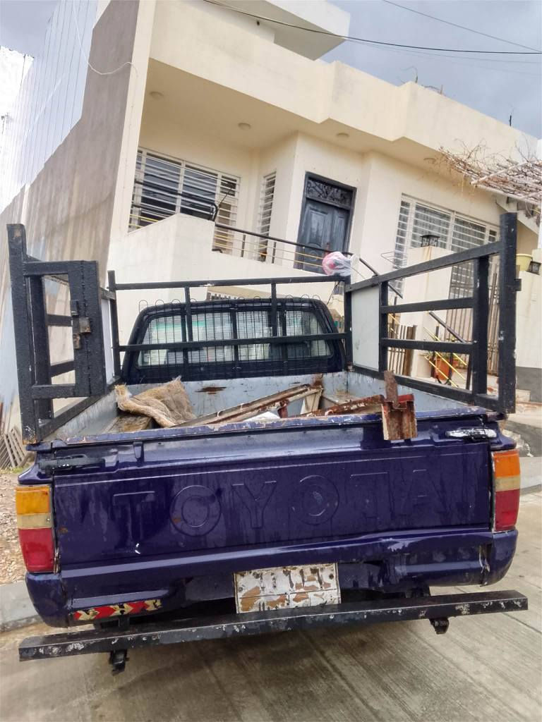 تویتا یا با نی
گیرو مە کینم مە زبووت 2y
آرمی کونی هه ولیر 
مودیل ٨٥ 
ما لی کا سبییە 
سحر ۲۷ گلا کە میک معا ملە
شوین سلیما نی
*********** السليمانية, العراق
