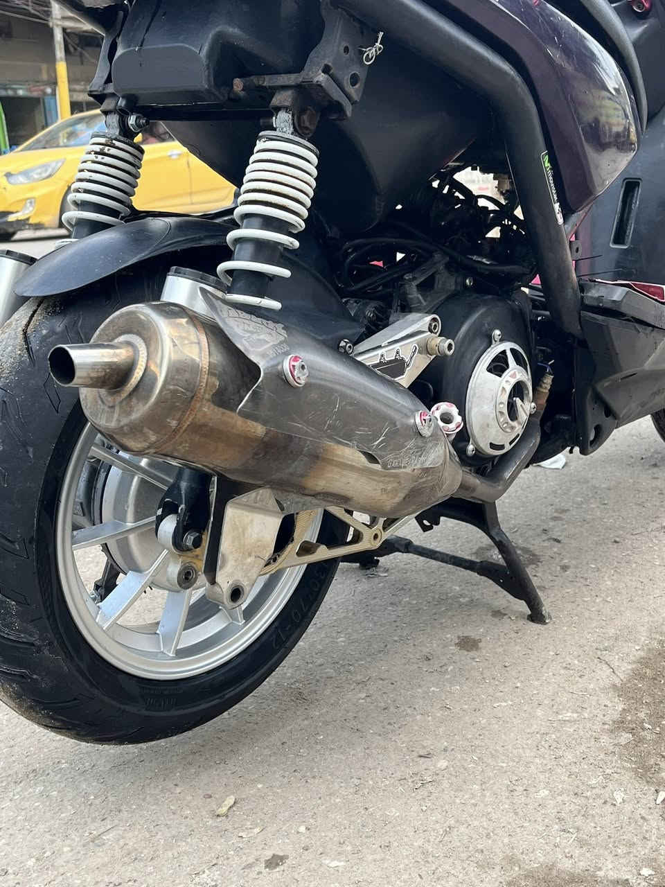 سكنس جبلي  للبيع بيها تزويد  مكان الامين الثانيه رقم 
***********
