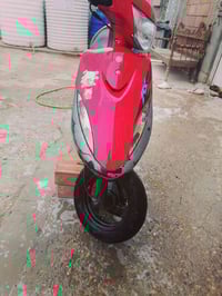 دراجه ماكس عدله ما صارله سبوع من طالعه من الوكيل السعر خاص /0787088052...