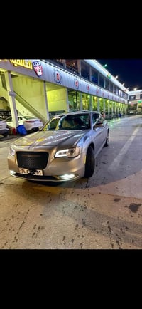 كرايسلر 300 • ٢٠١٦ • ما بيها حادث