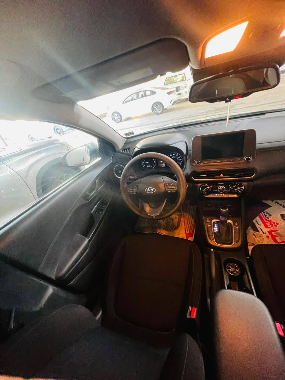 هيونداي كونا 2023 وارد أمريكي للبيع

* الموديل: 2023
* النوع: هيونداي كونا (Hyundai Kona)
* المحرك: 2.0 لتر (2000 دوش)
* ناقل الحركة: أوتوماتيك CVT
* الوقود: بنزين
* الدفع: أمامي
* اللون: (اسمنتي)
* الممشى: (29000)
* المواصفات: شاشة، كاميرا خلفية، حساسات، تشغيل بصمة، مثبت سرعة، Apple CarPlay و Android Auto دفع رباعي كشنات تدفاء تبريد 
* السيارة بحالة جيدة وجاهزة للاستخدام.

للاستفسار الاتصال على: (رقم الهاتف ***********)
السعر المطلوب: (140)
