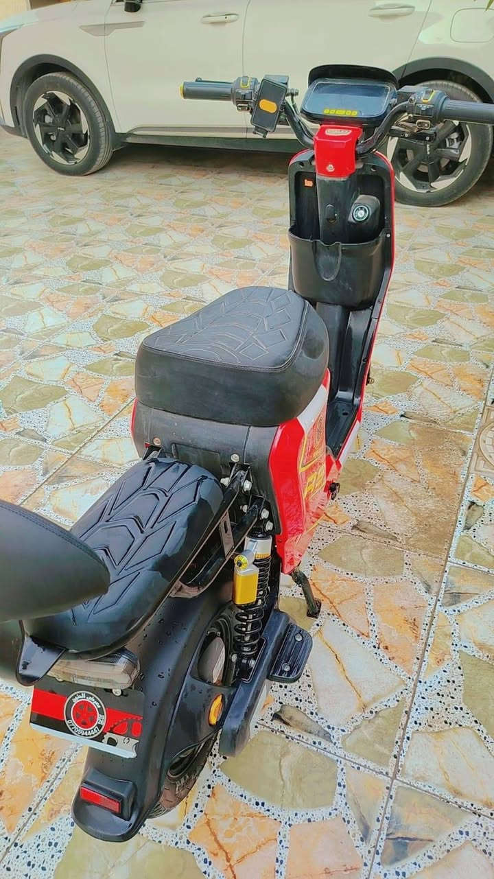 السلام عليكم دراجه للبيع شحن سرعه109المكان البصره ابو الخصيب R9السعر490بطاريات  خمسه الموديل 2026 الرقم (***********)
