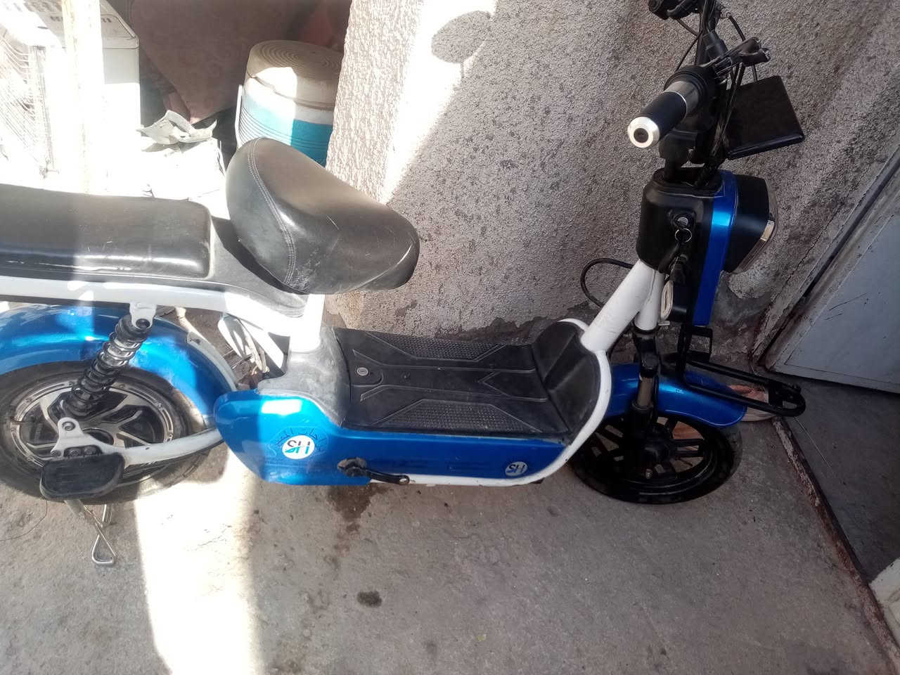 دراجه هوائيه شحن للبيع مكاني للغزاليه ***********
