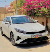 🚗 كيا فورتي 2023 للبيع 🚗 المواصفات العامة: المحرك: 2000 دوش (DOHC).  ا...