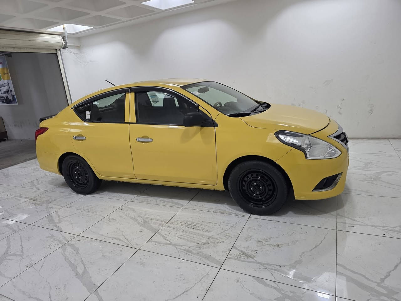 فیرسا مودیل  2015 گیر و مه کینه لوک بی عه یب و به شه رت چوار تایه تازه بی ته قه و‌ره قه نوقسانی هیچی‌نیه‌نمونه له جوانی‌و باکی مالی دوسته لوک‌لوکه بی‌مه سره فه سه نه وی اسلی به شه رتی حاسیبه و اوه لیات و مه ده نی و بی کیشه 
ناونیشان که لار
سعر65
ژم***********
