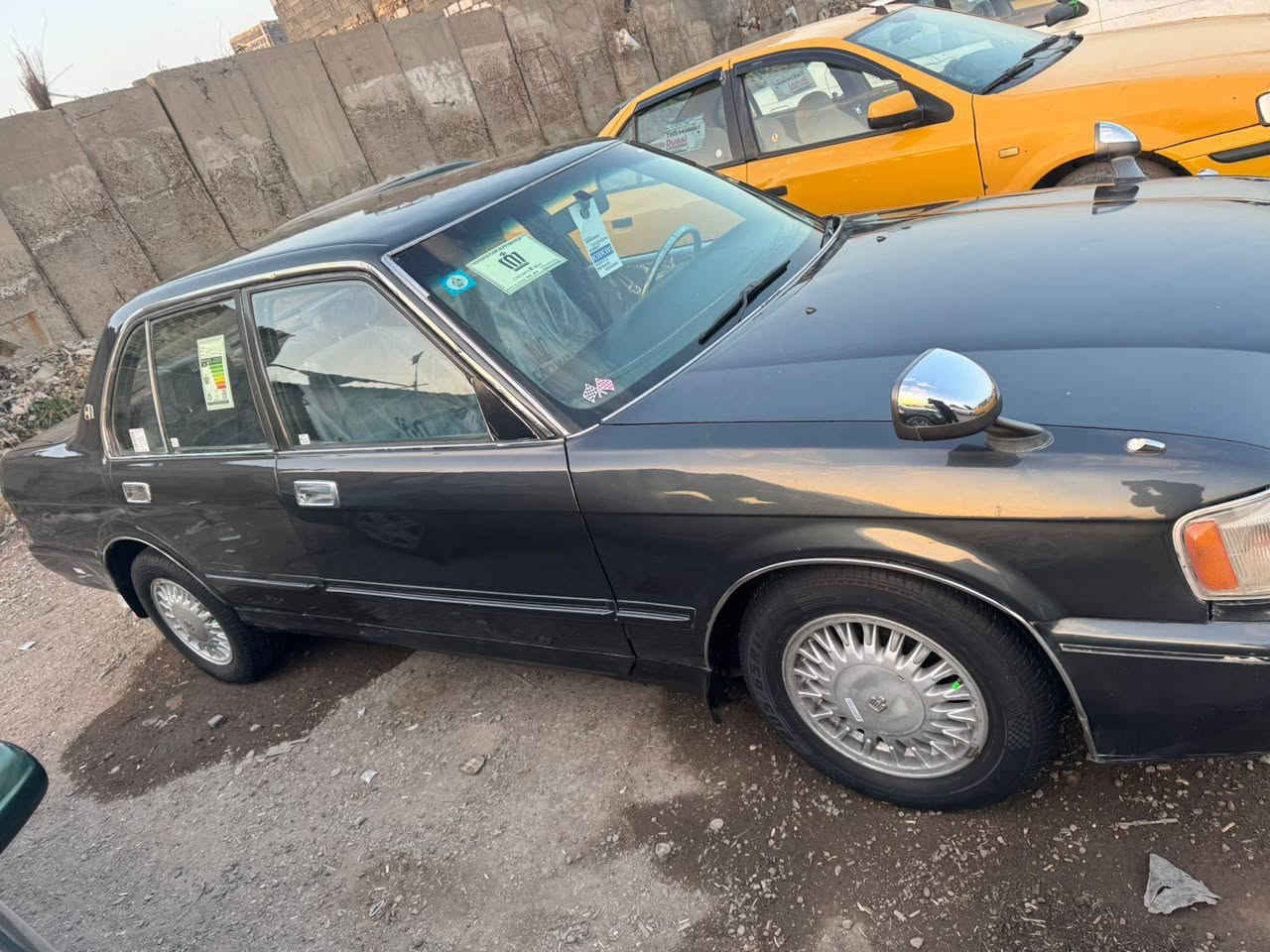 السلام عليكم ارنب طويل موديل 93 رقم بغداد انكليزي مكينه وكير فيفيتي حداديه اكسن خير من الله كهربائيات كلها شغاله تبريد ثلج دواخل كارتون تخم تاير باتري كارتون مكفوله كص ونقل وعيب شرعي  مصبوغه عام السعر 65 وبيها مجال مكانها كوت 
***********
