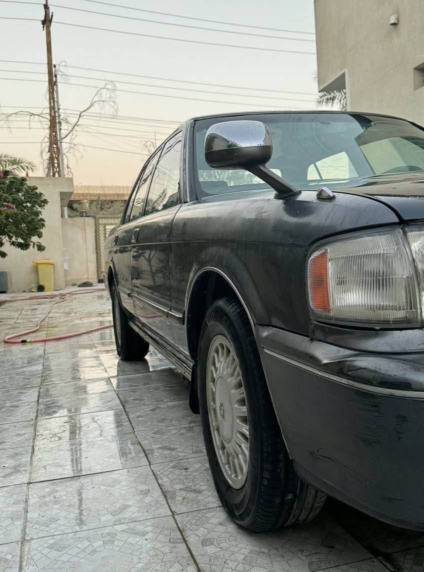 ارنب موديل 1992 طويل
السيارة بلادية مكفولة من دكة جاكوج فقط جاردة
رقم انكليزي سنوية باسمي لسنة 2030
السيارة جاهزة حدادة وتبريد وتخم تاير ومكينة وكير و اكسل
السعر 69 وبيها مجال قليل 
المكان البصرة ابي الخصيب رقم السيارة واسط تحويل ثاني يوم بالبصرة
رقم الهاتف للاتصال *********** ابو الخصيب, البصرة
