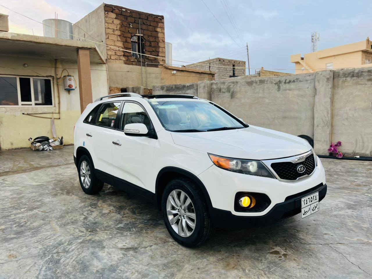 السلام عليكم

سورنتو 2012 خليجي 1/1

7 راكب محرك 6 سلندر 3.5

بيه صبغ قليل تلكيط موضح بالصور

فول مواصفات السياره بانوراما تحكم استيرن حساسات اشاير بلمري كامره بلاديه قطعتين تبريد سويجات 2 ٧ راكب داخل لونين....

محرك كير صدر جديد تايرات ٤ جدد سياره جاهزه

رقم اربيل سنويه بعده مو منتهيه تحويل

بيع ويرهم مراوس حسب القناعه

***********
***********
العنوان الشرقاط اسديره
