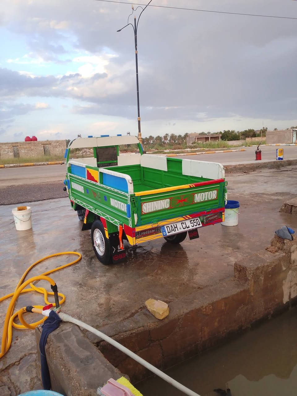 سلام عليكم ستوته للبيع جمره موديل 18لريده ينتصل ع هذه رقم ***********
