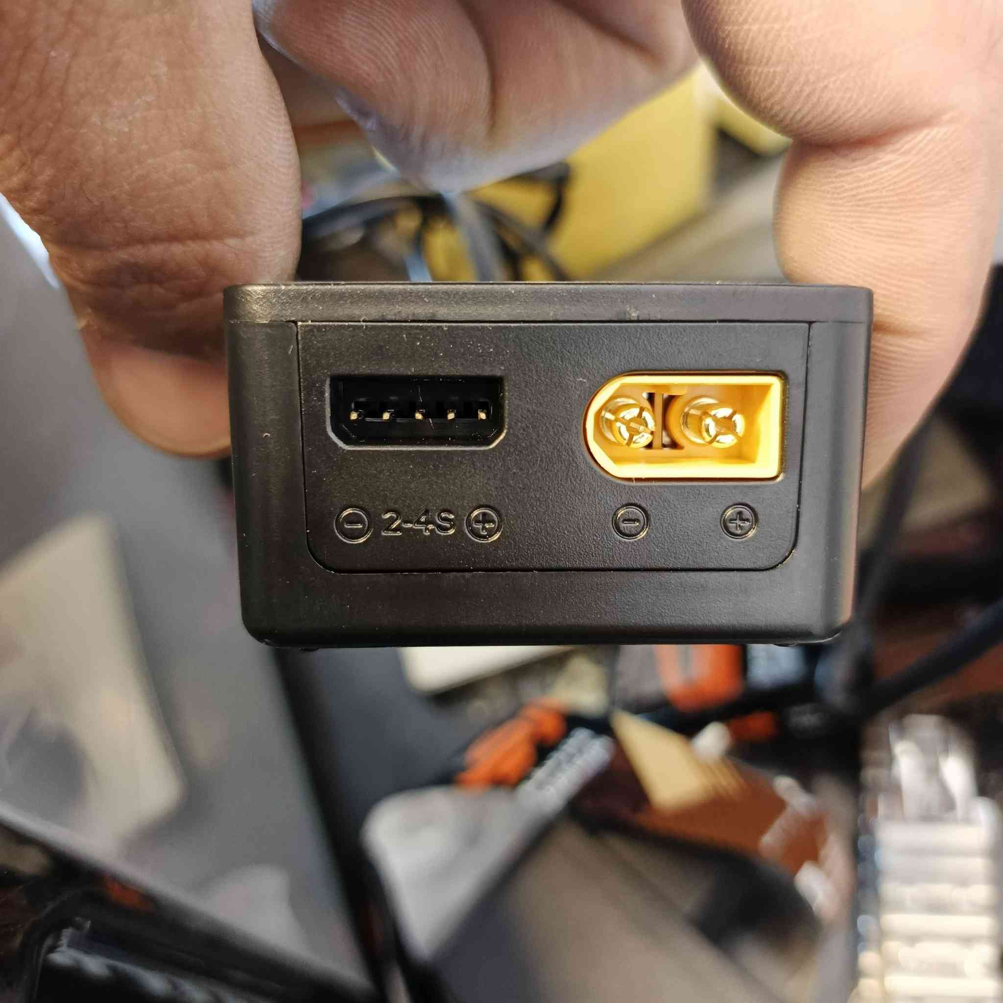 شاحن rc متعدد جديد
٢٥


**إذا كنت صاحب هذا الإعلان وتريد حذفه لأي سبب، رجاءا أرسل رسالة إلى الدعم الفني**