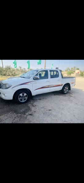 السيارة حلوة وجاهز كير عادي
تواير نعمة حدادي نعمة 
 بس المكينة بيها تبخير بداية تبخير 
 موديل 9 سعرها150 أبيها مجال شي قليل
 مكان ذي قار سوق الشيوخ
***********
