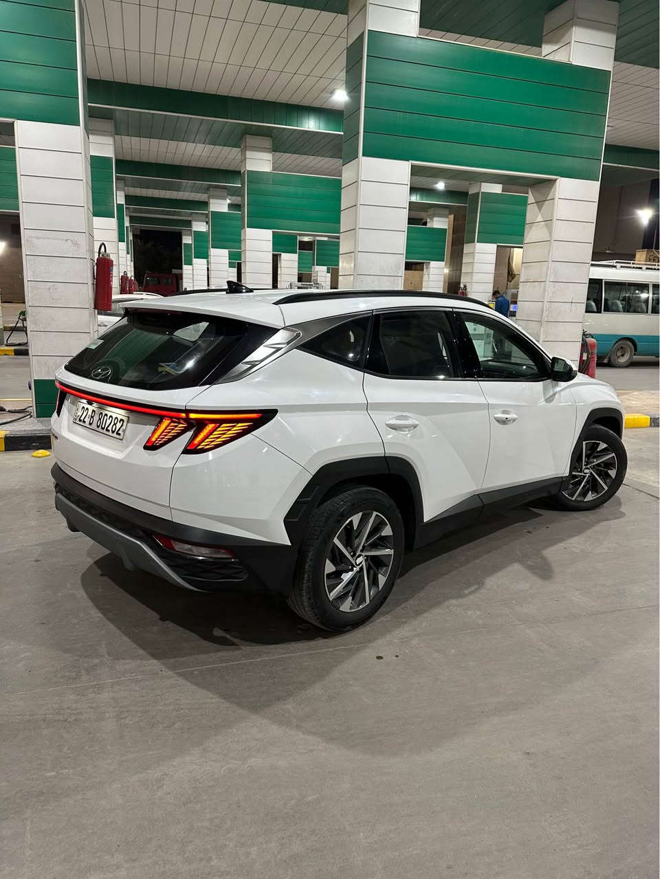 سلام عليكم للبيع هونداي توكسان مديل 2023 كفاله لا ضربه ولا صبغ ولا تبديل ولا فتح فقط صبعين بارد سياره فول فول مواصفات عده لبنرامه فول رقم اربيل سنويته لل 2028 كير محرك حداديه كفاله تبريد كفاله علا وضع زيرو سعر 202 وبيه مجال بسيط رقم الهاتف *********** النجف, العراق
