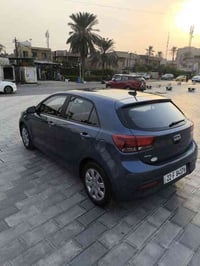 ريو 2023 للبيع سياره نضيفه جداا  وارد امريكي حادث خفيف   ماشيه 43 كيلو...