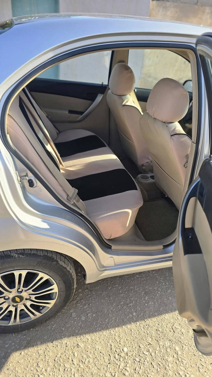 السلام عليكم أڤيو موديل 2016 خليجي كفالة عامة لا صبغ ولا تبديل رقم مثنى أنگليزي مكينة 1600 مسكر هزة جديدة بأسمي مداور ثاني يوم سنوية ل2028 السيارة أحلى من الصورة بيها فقط شخط واحد خلف باب السايق السعر (92) وبيها مجال قليل مكانها الديوانية الحمزة الشرقي الجاد يتفضل خاص أو الأتصال ***********
