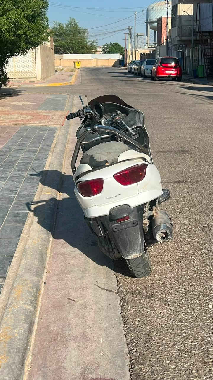 فورزا 08 اوراق اصولي جاهزه للترقيم
فورزا مكينة تخبل لاصوت ولاتبخير
نكرة سلف معدل عالي 
يرادلها ترتيب بس ماتخسر عليها هواي 
مدفوع كمرك واوراقها اصولية ب اسمي اجي ابصملك بالمرور وبالعافيه الرقم 

كهربائيات كله شغال كلشي شغال بيها يرادلها دوشمة وشويه ملاحظات بالشكل فقط

السعر اتصل على هذا الرقم 

‭***********‬
