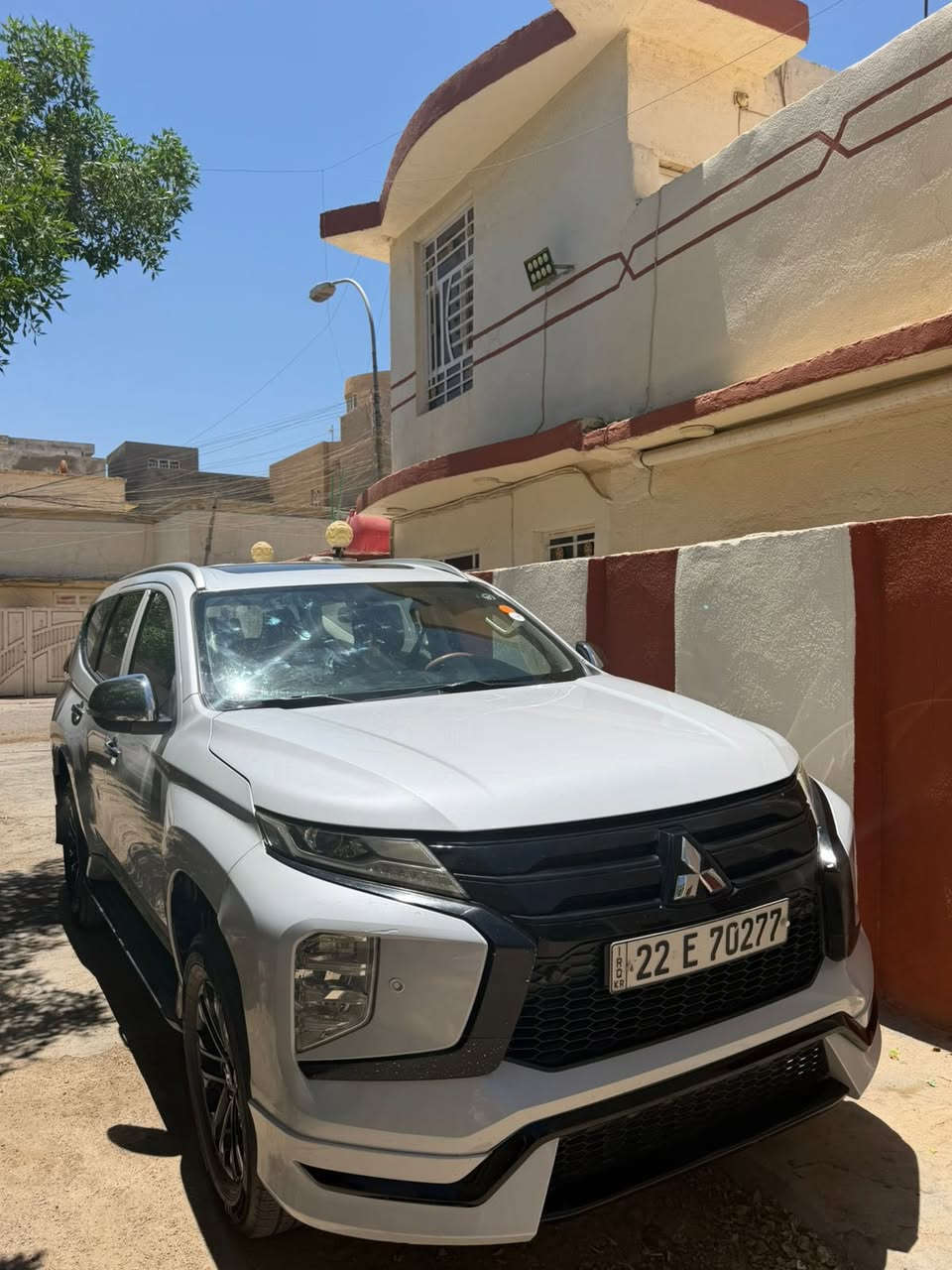 باجيرو سبورت 20 ماشية 64رقمها اربيل تحويل مباشر سيارة جديدة محرك 6 سلندر 3000 فول مواصفات بيها Bdr بالدعامية الخلفية فقط 
الكوت


**إذا كنت صاحب هذا الإعلان وتريد حذفه لأي سبب، رجاءا أرسل رسالة إلى الدعم الفني**