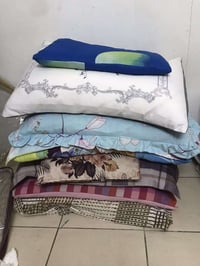 مخاد قطن وديباج • ٧ قطع • للبيع