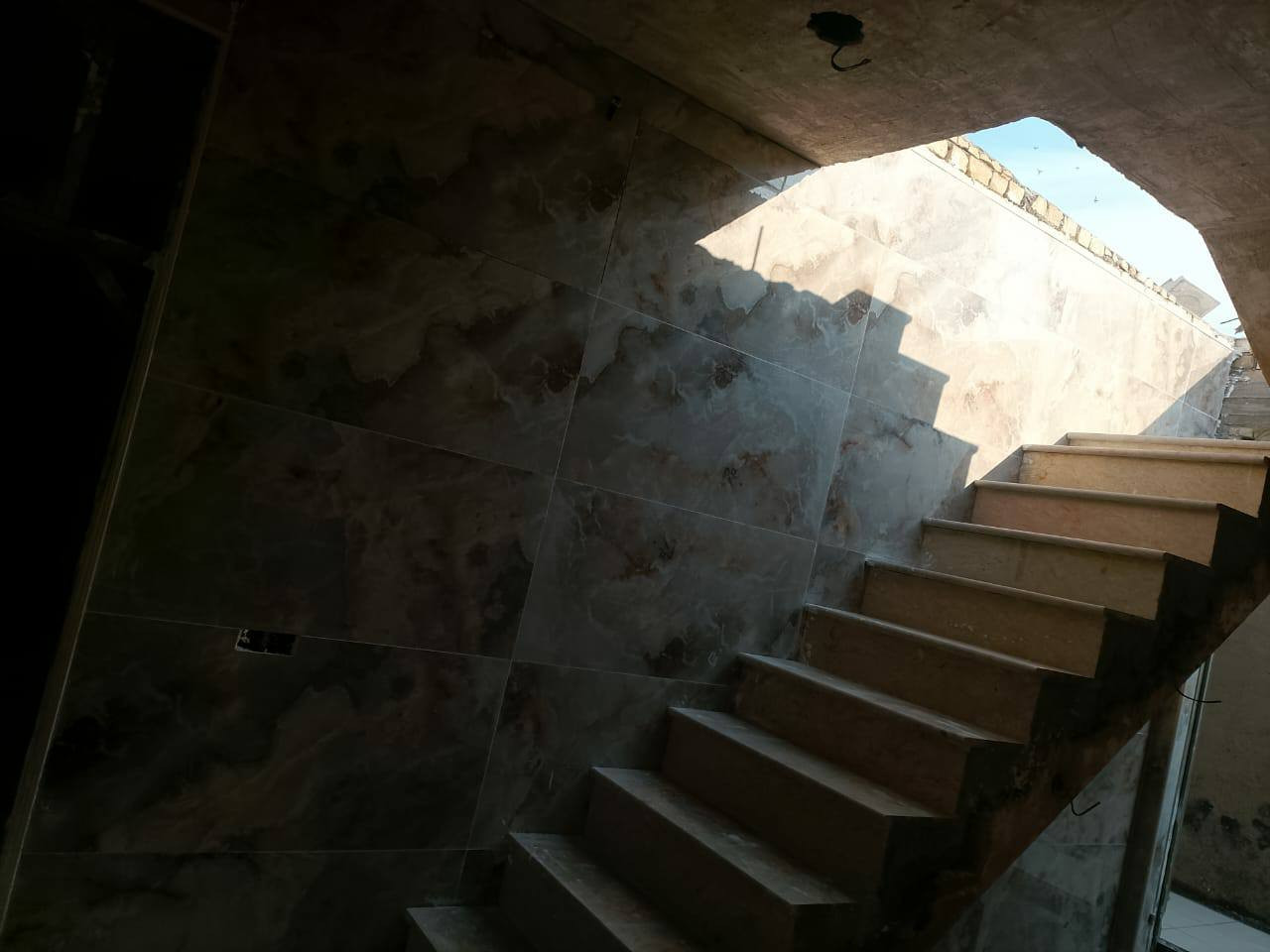 خلفه سيراميك اي ستفسار اني خادم ***********

