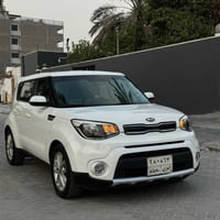 صول موديل 2017 رقم سليمانيه  داخله كلين السياره ماشيه 98mi السعر 12$ 0...