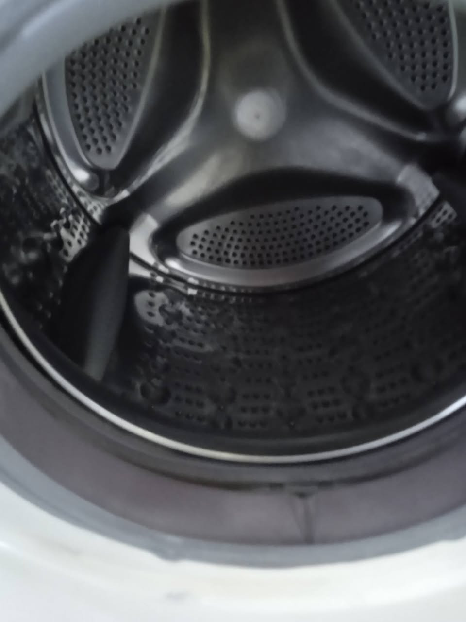 غساله الجي ٧ كيلو نظيفه جدا شرط الشغل هفلان قرب جامع سيد طيب ***********
