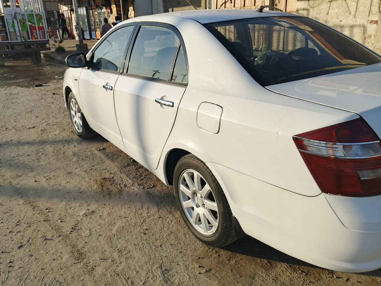 جليلي موبل 2012مكفوله كفاله عامه جديده بمعنى الكلمه بسمي سنويه 2031مكاني ديوانيه ***********
