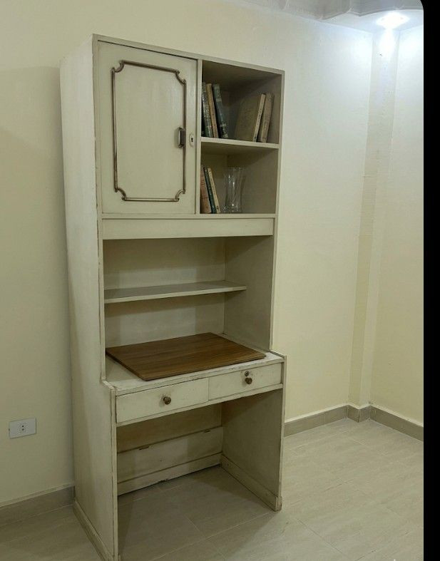 باب شقة بالحلق 
دولاب اطفال للبيع خشب اصلى 
مكتبة اطفال للبيع 
باب المونتال للمطبخ والحمام  بالحلق 
2 باب غرفة خشب اصلى


**إذا كنت صاحب هذا الإعلان وتريد حذفه لأي سبب، رجاءا أرسل رسالة إلى الدعم الفني**