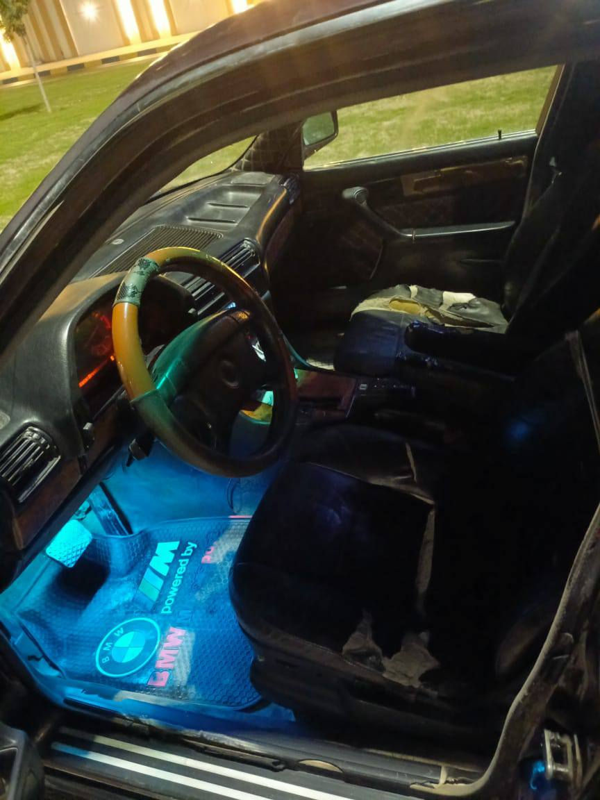 سلام عليكم
بي ام للبيع او مراوس حسب القناعه 
موديل ٩٢
حجم735
سياره بلاديه بدون ضربه بدون خياس
تخم تاير باتري جديد تبريد ثلج
گيرومحرك  فول 
سياره فول ماناقصها برغي كلشي شغال بيها خير من الله 
سعر ٤٤ 
العنوان الانبار كرمه 
***********
