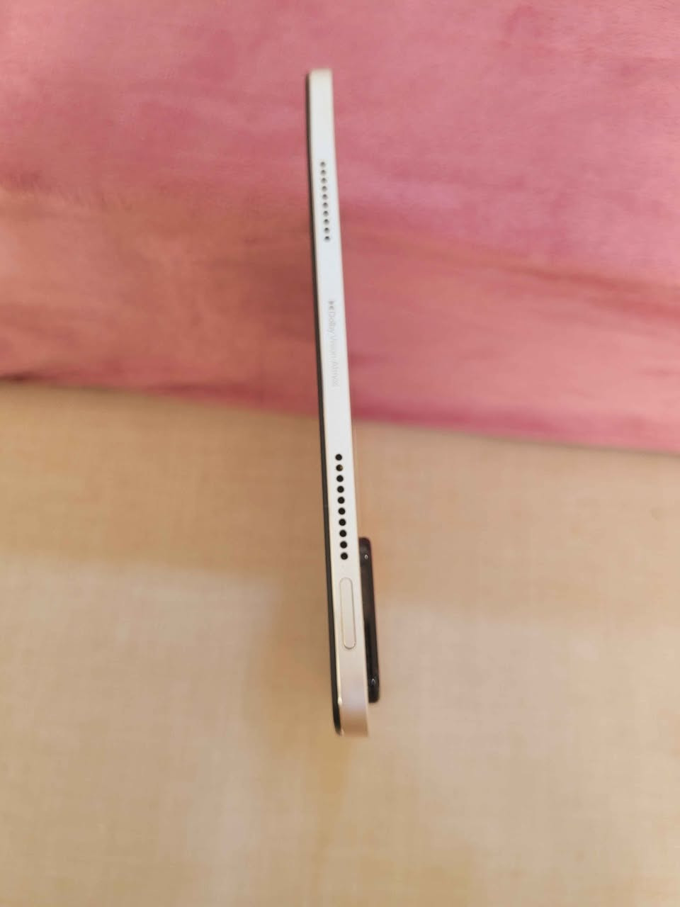 شاومي باد 6 الجهاز نظيف جدا عدا الطعجة الخفيفة الي بلظهر مامأثرة ولا شعرة بلجهاز شرط الضمان لا مفتوح ولا مصلح ولا بي اي عطل الجهاز 100 بلمية على وضعه
السعر 240 وبي مجال ديوانية, القادسية


**إذا كنت صاحب هذا الإعلان وتريد حذفه لأي سبب، رجاءا أرسل رسالة إلى الدعم الفني**