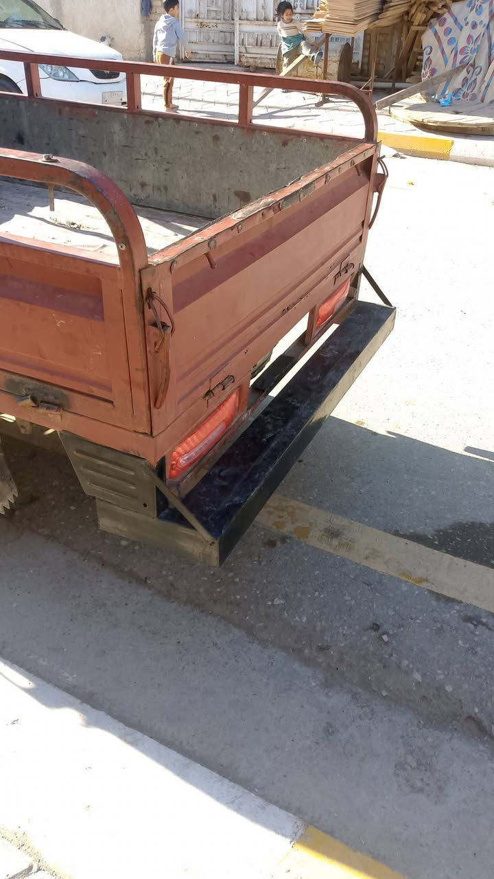 سلام عليكم ستوتا البيع رقم سود العنوان كوت جاهزه عوزهاا ترتيبات بسيطة مكينه خير من الله ***********سنويه موجوده عند صاحبهاا يطلب عليهاا 150 تريد بيعلك كوم حديد او تريد نسويه ماعندي اي شكالل ذا وي سنويه 800قفلهاا وذاا كوم حديد يعني كلك ننتفهام عليه وع سعر واني خادم
