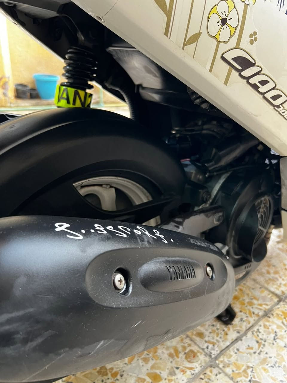 السلام عليكم فله للبيع دراجه مال رمبة دراجه مكفوله جكمجة دراجة امداريه بانزين محسن دهن مزويل العنوان شهداء البياع الرقم *********** متاواجد في الواتساب
