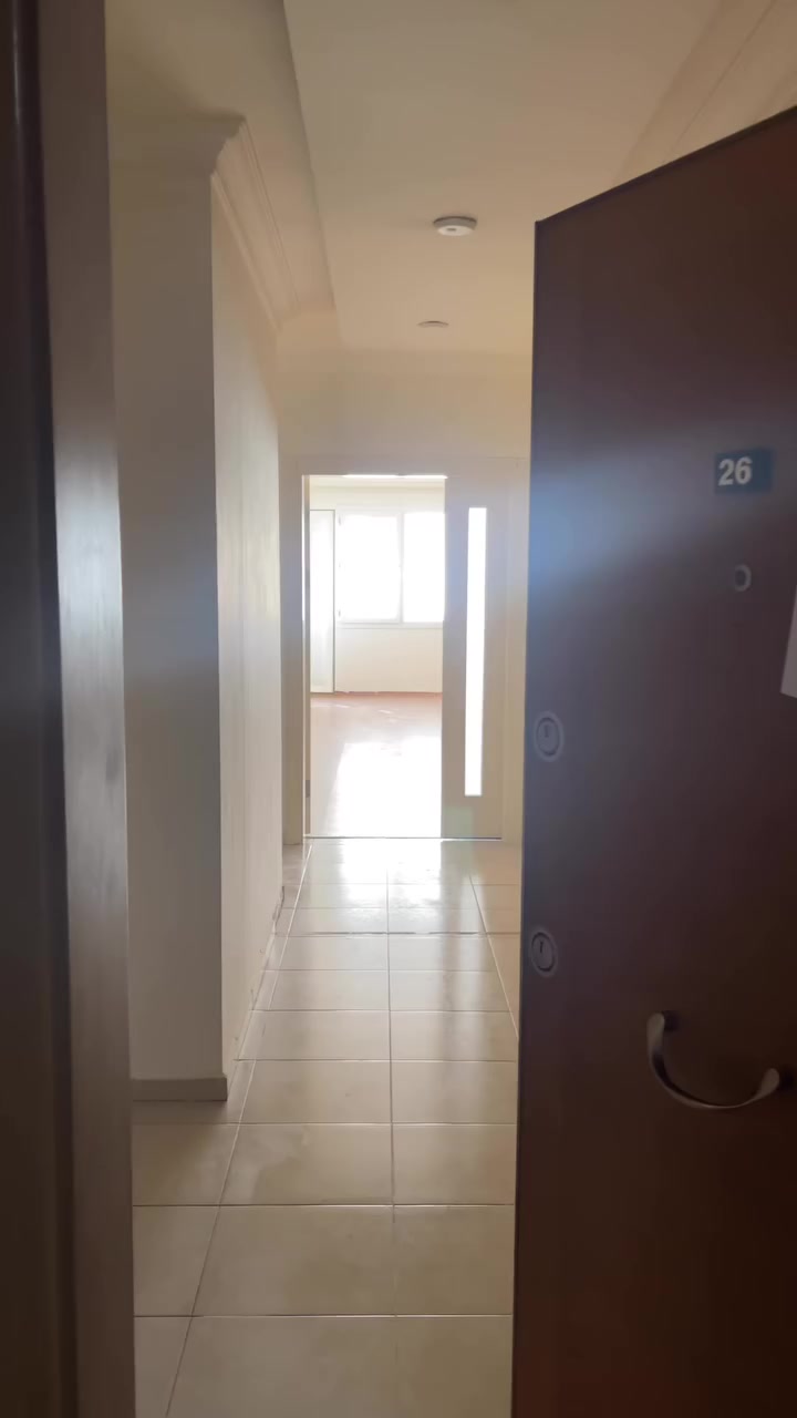 شقة للإيجار في اربيل مجمع بلاس لايف عماره 2  طابق 4 مساحة 200 م 
3 نوم 
صاله 
مطبخ 
صحيات 2  
للاستفسار والتواصل 
***********
آبو عبدالله
