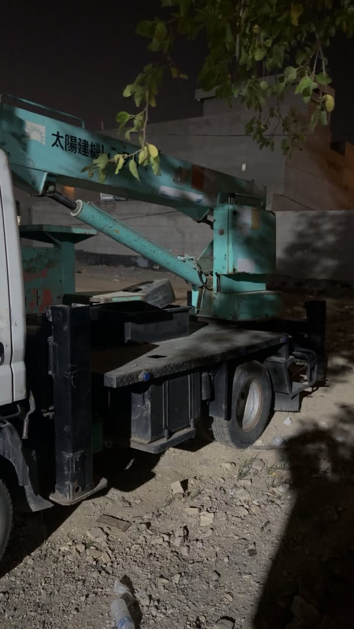 باسكت ١٥ متر لبيع  تحكم فوك جوه  
فوك كهربائي 
جوه هايدروليك وكهرباء 
رقم دياله حمل 
تحويل 
السعر ١٥٠ وبي بجال قليل
رقم الهاتف 
***********

