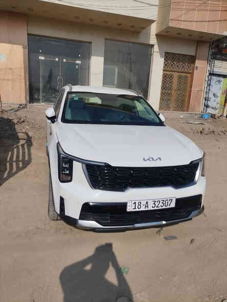 سورنتو موديل 25
6س
ويل 20
رقم بابل 
ماشيه 5الف
بيها ملاحضه خفيفه كلش 
***********
