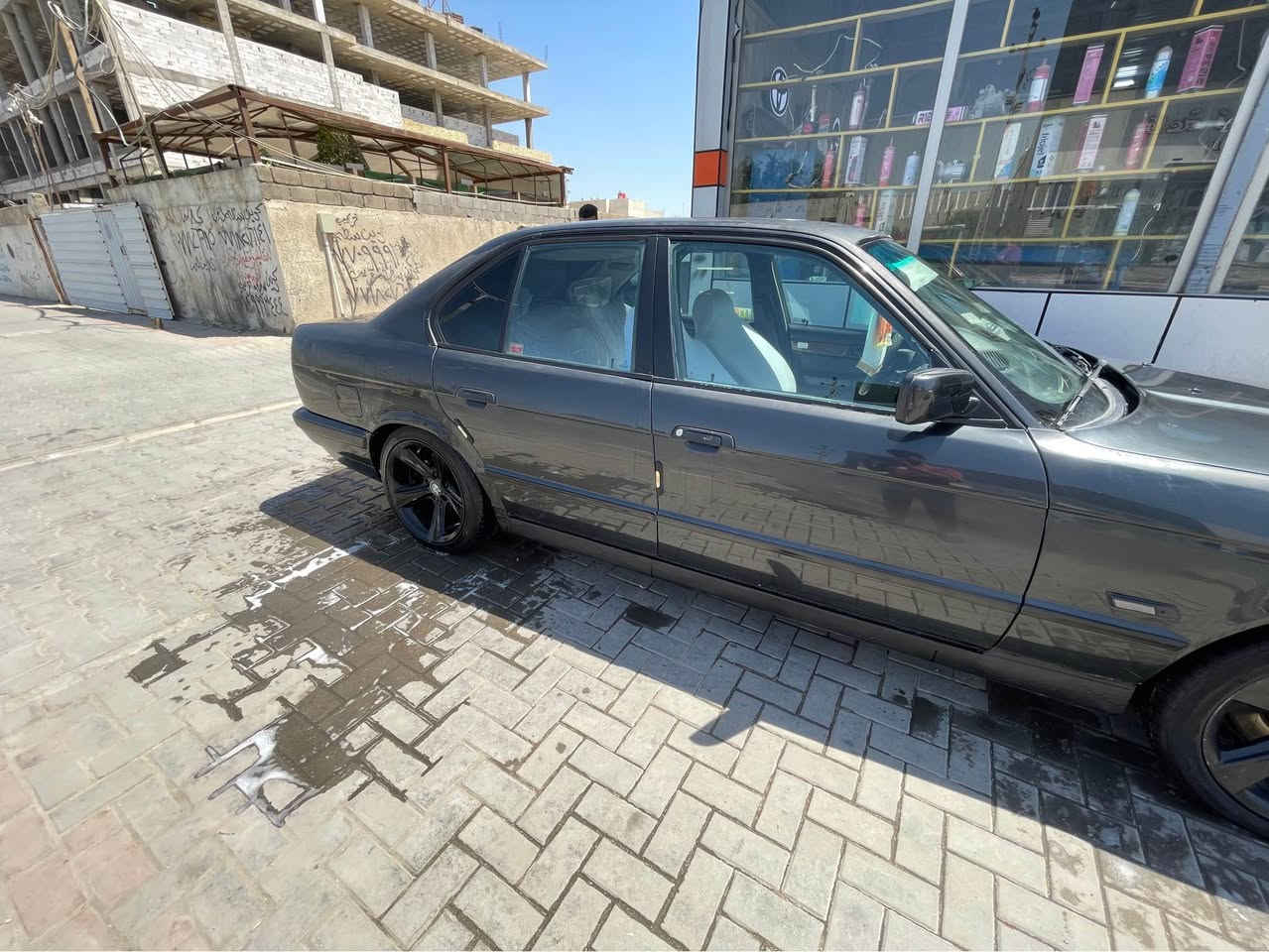 سياره البيع بي ام نضيف حلو محرك كير كله جديدرقم الهاتف *********** البصرة, العراق
