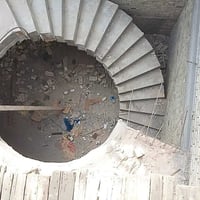 عرض ال٤٥٠ الف للمتر المربع تسليم مفتاح الشيش عراقي اف اف الطابوق  اصفر...