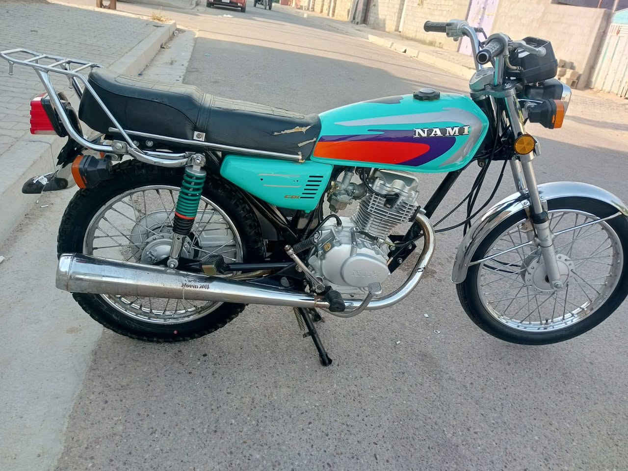 سلام عليكم دراجه نامه امتياز للبيع موديل 25 كفاله عامه من الاخير مكان محموديه لطيفيه السعر 575 بيهه مجال اوراق كامله دراجه حلوه او مال جناي ***********بي واتساب ما متواجد خاص 
*********** فقط اتصال
