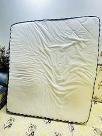 توفر دوشك جربايه السعر 50الف للتواصل 07818844876