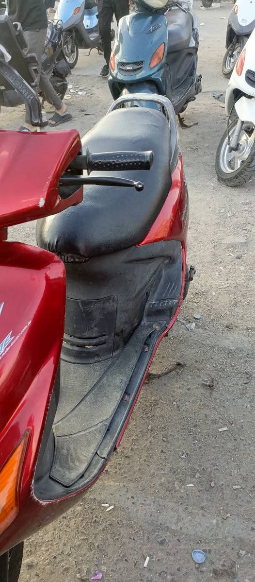 دراجة فراشه للبيع
مكفوله محرك مامفتوح
نضافه 95%
السعر 550الف
للاستفسار الاتصال ع الرقم 
*********** البصرة, العراق
