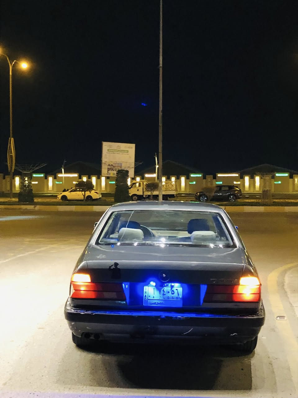 السلام عليكم مراوس بسياره اقتصاديه او تكسي
BMW 735i
اصل بليته وسنويه 
مكينه وكير خير من الله 
حداديه نص عمر 
تخم تاير ويل جدد
كهربائيات كلها شغاله 
دبل ايرباك دبل جكمجه 
تحويل شوكت متريد 
سياره عضمتها حلوه بيها ملاحظات بدون ضربه 
دعاميه الكدام تعبانه
مال جنايه صرفيتها كلش حلوه 
تبريد نقص كمبريسر فان شغال 
غرفتها حلوه نضافتها 80


**إذا كنت صاحب هذا الإعلان وتريد حذفه لأي سبب، رجاءا أرسل رسالة إلى الدعم الفني**