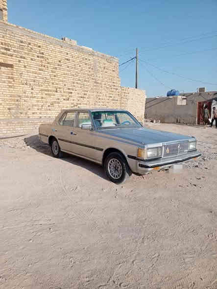 السلام عليكم سوبر 82 للبيع سياره كير مكينه حداديه شرط تخم تاير جديد سياره جاهزة سنويه ما ساقطه سياره مصبوغه عام بدون ضربه الاستفسار اتصال عل رقم ***********او*********** اخوان انه مكلف بل نشر هاذه صاحبه وخابرووو لحد يراسلني
