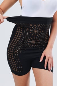 شورت مشد • مشد تنحيف • بعد الولادة