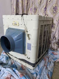 اخوان مبرده للبيع شغاله وكلشي ما بيها بس يحتاجلها غسله وكبل شغلها جايك...