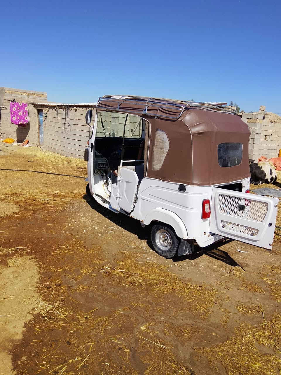 تكتك للبيع مديل واحد وعشرين شهر 11 رقم وسنويه كفاله عامه مكان قضاء النصر السعر سبع 7000مليؤن الشراي يتصل ***********
