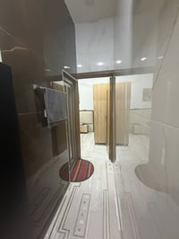 …. بعد التحيه الطيبه  دار للبيع مساحه (60 م)  بغداد الاعظميه قرب خدمي ...