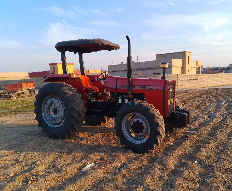 السلام عليكم 
دبل أكسل أيراني وضع الشركة 
رقم السليمانية 
موديل 2013 
الاستفسار ***********
المكان صلاح الدين الشرقاط
