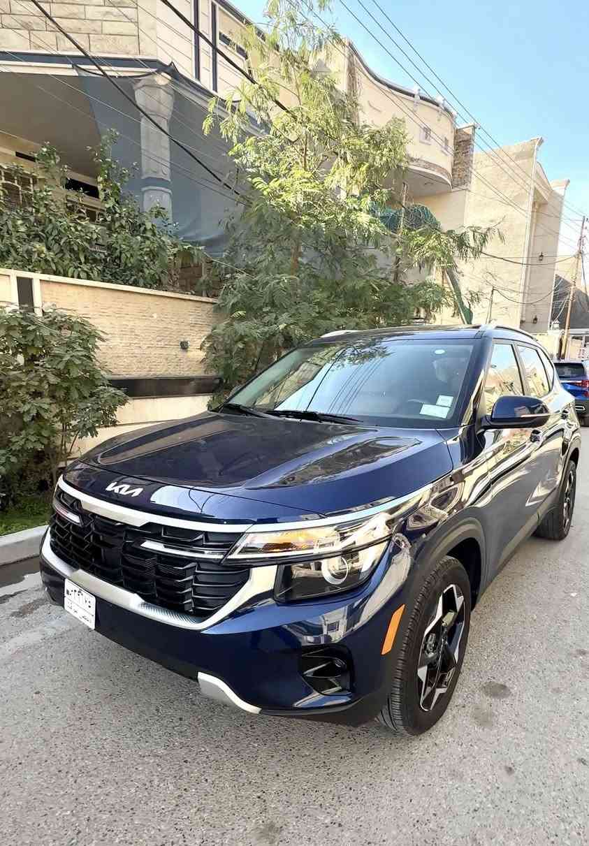 سليتوس 2024 وارد امريكي
🔴السيارة كفاله عامة من الصبغ والتبديل
فقط بارد قليل بالجاملغ الخلفي 
والصور امريكا مرفقه بالمنشور

✅موصفات السيارة 

-بصمة تشغيل عن بعد
-دواخل جلد لون مميز 🟠
-فتحه سقف 
-فول تحكم ستيرن 
-كامرا خلفية دوارة 
-شاير بالمري 
-رادار تحذير نقطه عمياء
-رادار تحديد مسار
-نظام قيادة ذاتية 
-شحن لاسلكي
-قطعتين تبريد 
-تدفئة كشنات
-تحكم كشنات كهرباء
-شاشة كبيرة تدعم بلي
-شاشة اعدادات دجتال
-شاشة تحكم نظام تكيف
-نارة داخلية لد
-نظام طفاء ذاتي
-حاملة اكواب خلفية 
-محرك 2000 دوش
-ويل كب 17 مميز
-لد نهاري لايت زنون 
-لد خلفي 

السيارة جديدة ماشية 15 الف ميل فقط
دخول جديد بتاريخ 2026/2/11
المنفيس بأسمي بدون لوحات
السعر :175$ ورقة 
مكانها بغداد الدورة
الاتصال : *********** واتساب☎️
