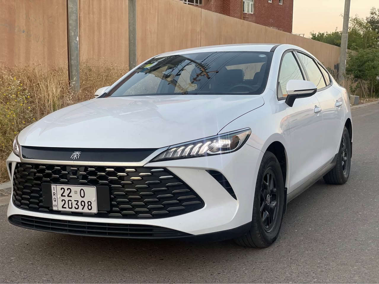 BYD qin plus  2025
‎هيج هيجي نیە 
‎سەیارەکە لەسەر دەقی شەریکە ماوە
‎ناو زەیتونی سەقف ڕەش
‎تەنها 21 هةزار ڕۆشتووە

‎نرخ : 126$ مجال
‎شوێن : هەولێر

0750-122-6666            whats app-viber أربيل, العراق
