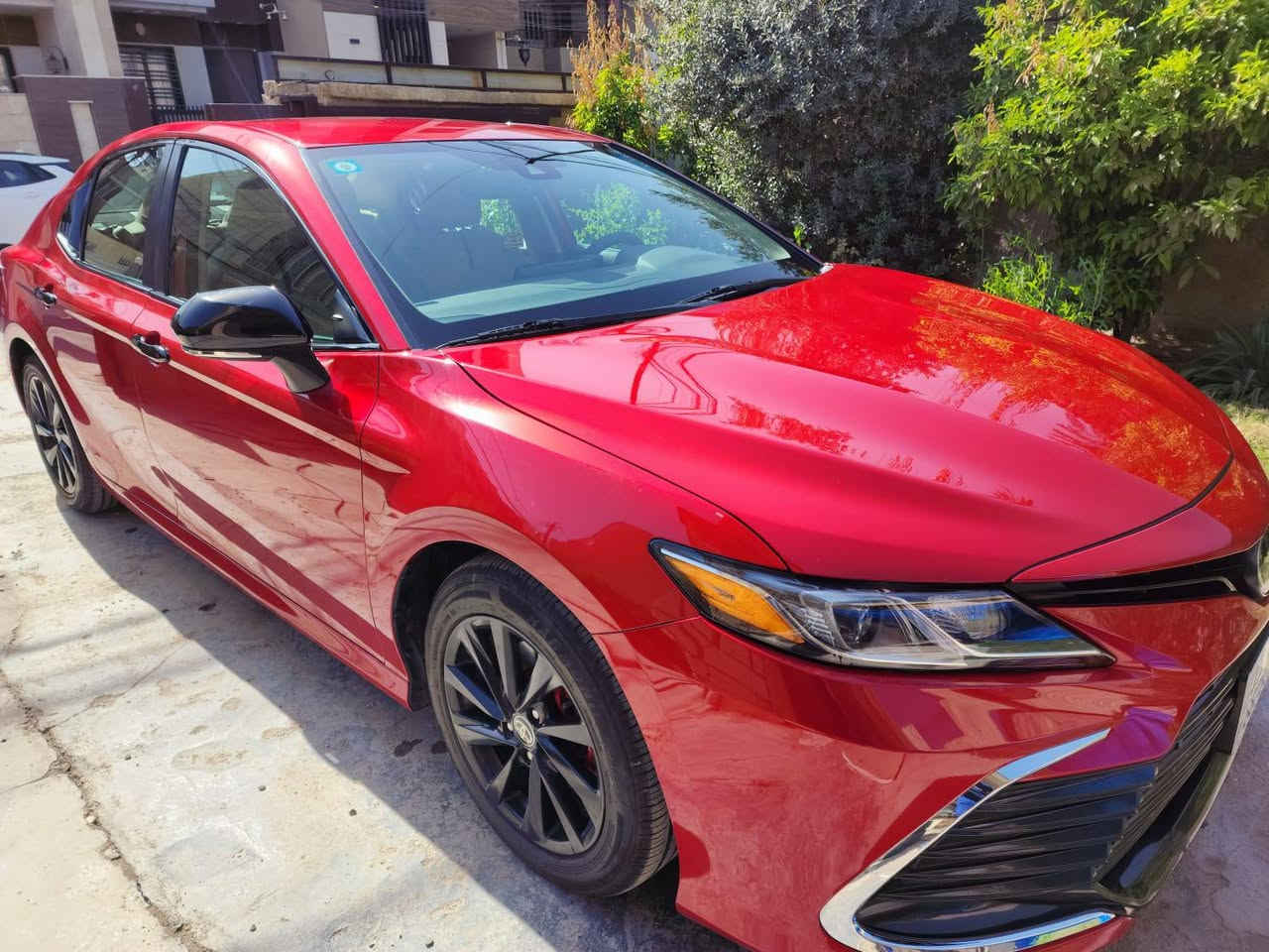 السلام عليكم للبيع فقط بدون مراوس بدون قسط 
كامري 2024 بدون حادث بدون صبغ  مكفوله من الدعاميه للدعاميه 
تقريرها وتر فريش 
السياره فئه LE تجي نص فول 
كير مكينه تبريد صدر تخم تاير كله مكفول 
السياره ماشيه 35 قابل لزياده 
عليها اضافات وسوادات سستم كامل 
مكان السياره بغداد الكراده 
السعر 215 يعني دفترين و15ورقه 
للاستفسار الاتصال ‏‪***********‬‏
