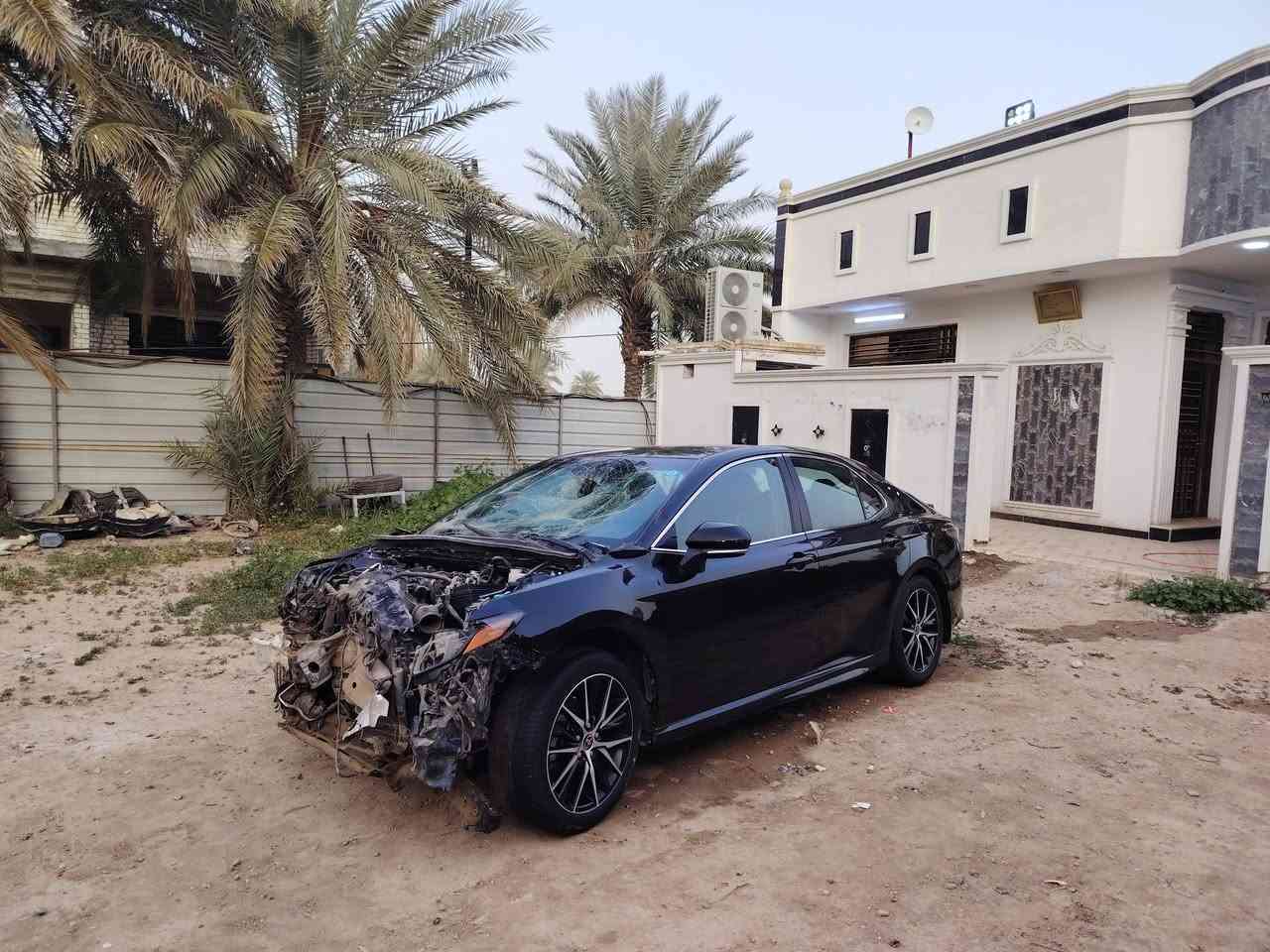 السلام عليكم اخوان للبيع تيوتا كامري موديل 2023رقم بغداد دولي معوقين تحويل الوكاله مضمون  للبيع على حادثها الحالي السعر مناسب للاتصال ***********مكانها بغداد
