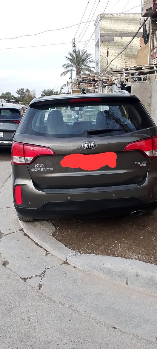سلام عليكم سورنتو موديل2014 ورد امريكي فول وحد على وحد  بانرامه جنط كهربائي7راكب تبريد 3قطع بصمه  كشنات جلد تبريد تئفه تخم تاير ياباني  باتري جديد    ماشيه 87  تبريد ثلج رقم بغداد دولي بسمي مكان بغداد    الرقم ***********  مكينه 6سلندر ما مفتوح  السيارة أحلى من الصورة
